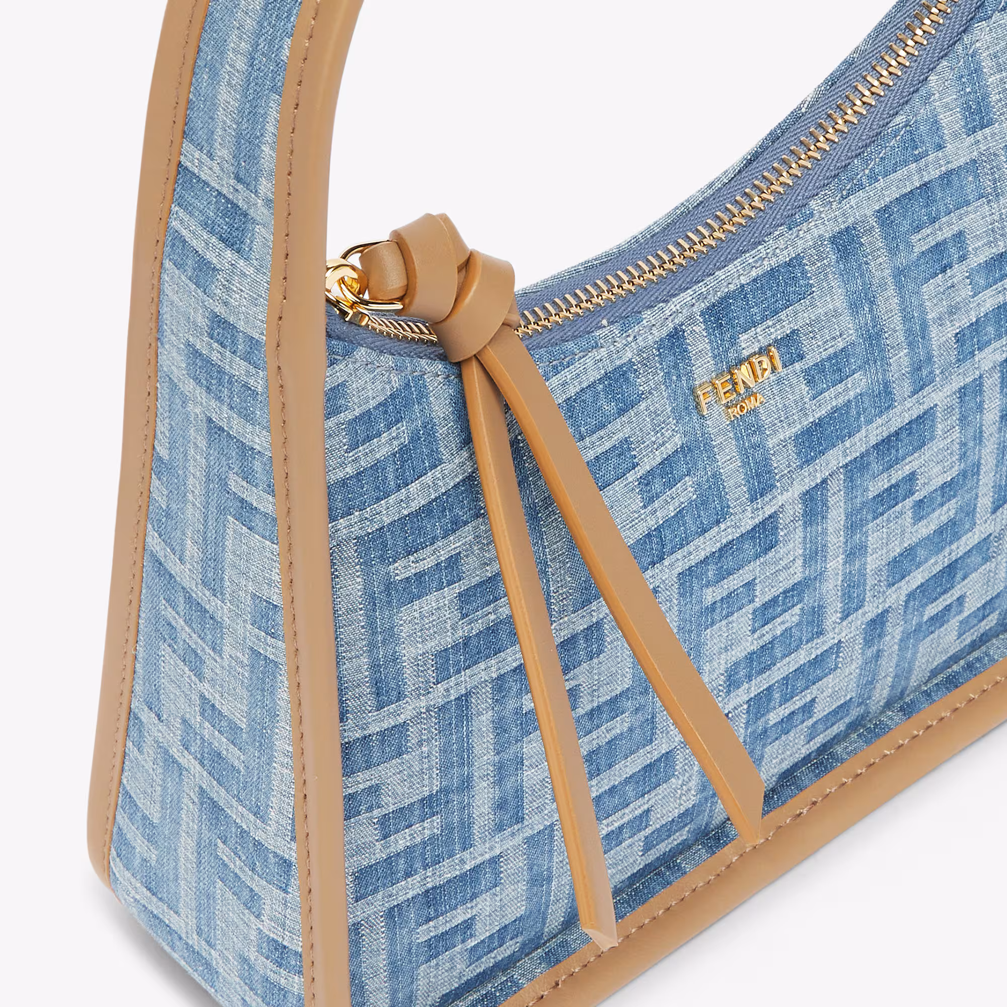 Mini Fendessence - Image 6